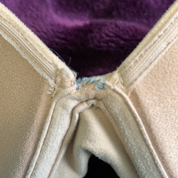 Victoria Secret bra 36DDD - Picture 3 of 3